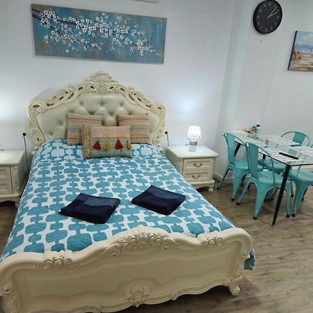 Apartamentos Elemar Free Luggage Storage マラガ エクステリア 写真