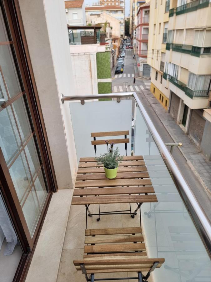 Apartamentos Elemar Free Luggage Storage マラガ エクステリア 写真