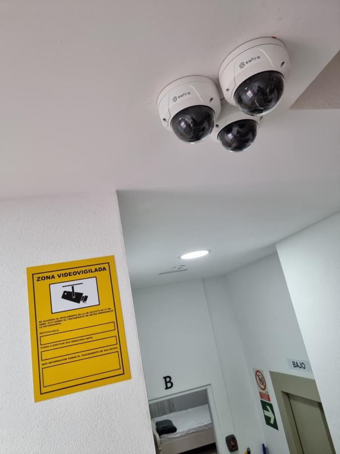 Apartamentos Elemar Free Luggage Storage マラガ エクステリア 写真