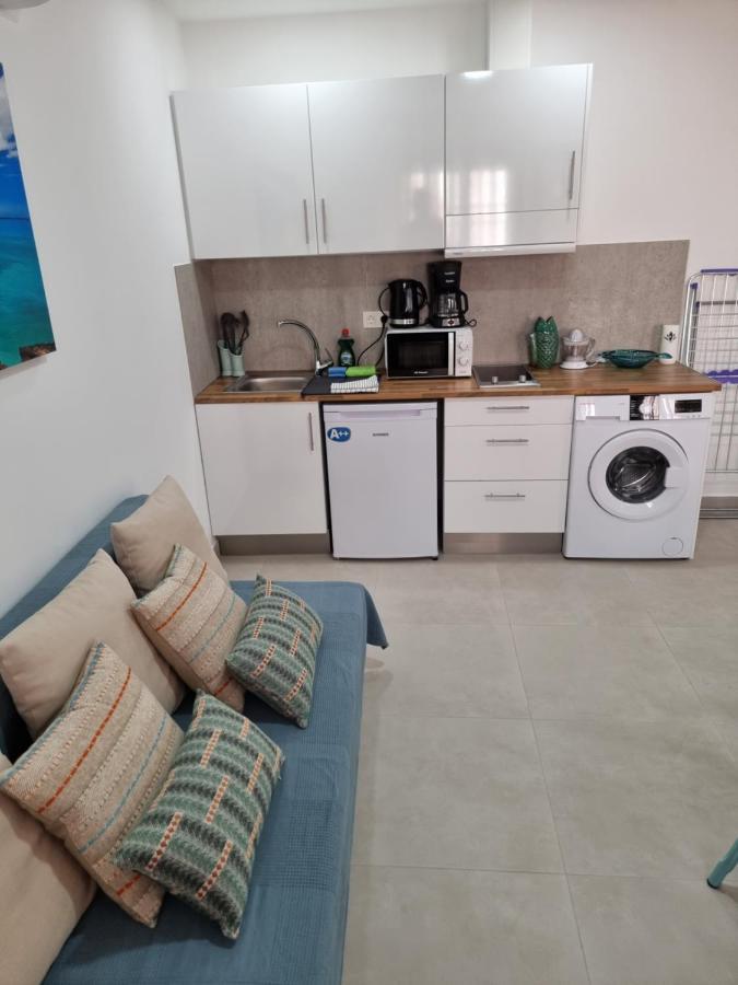 Apartamentos Elemar Free Luggage Storage マラガ エクステリア 写真